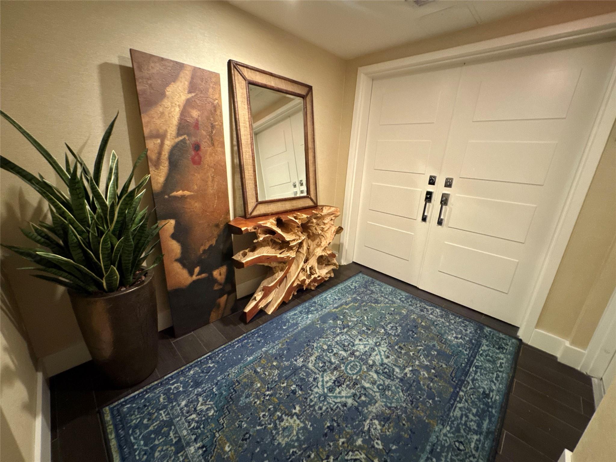 image Riva Condominium35