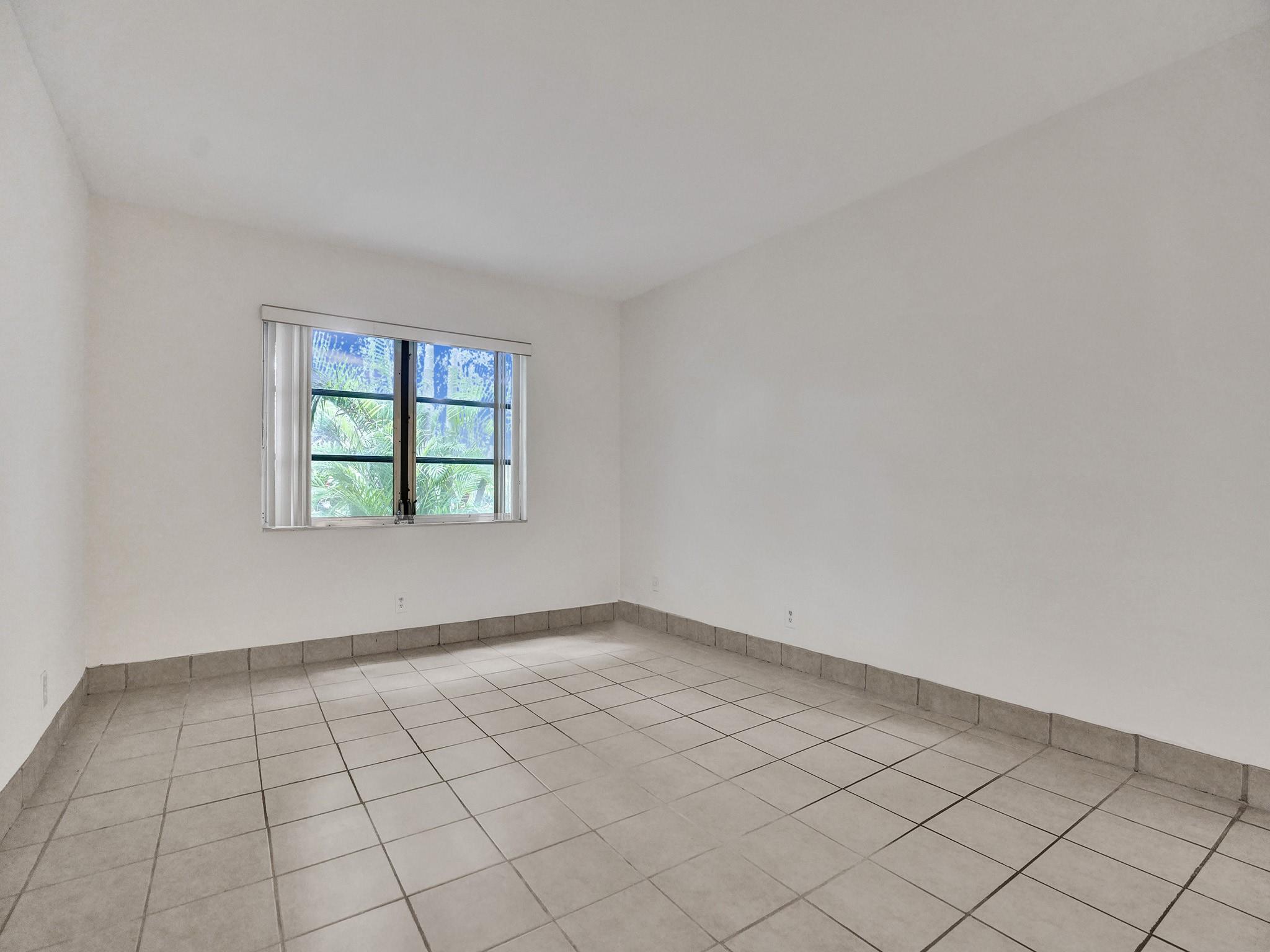 3115 Oakland Shores Dr #110,Oakland Park, FL 33309