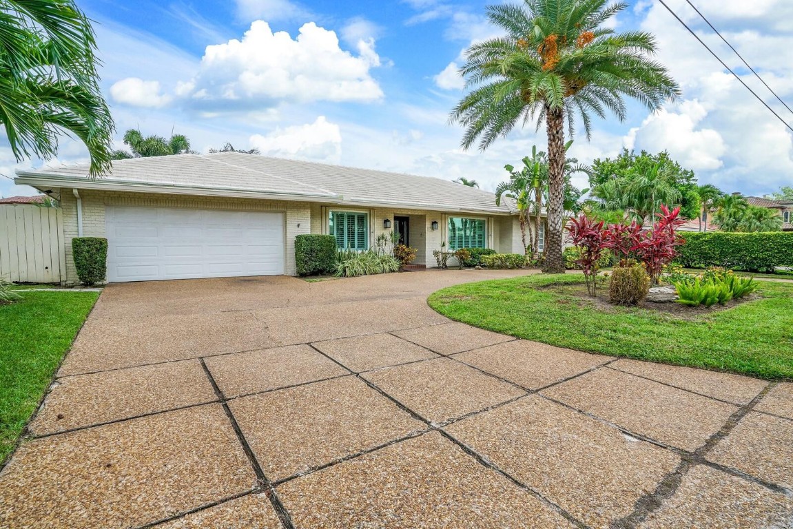 3721 NE 29th Lighthouse Point, FL 33064