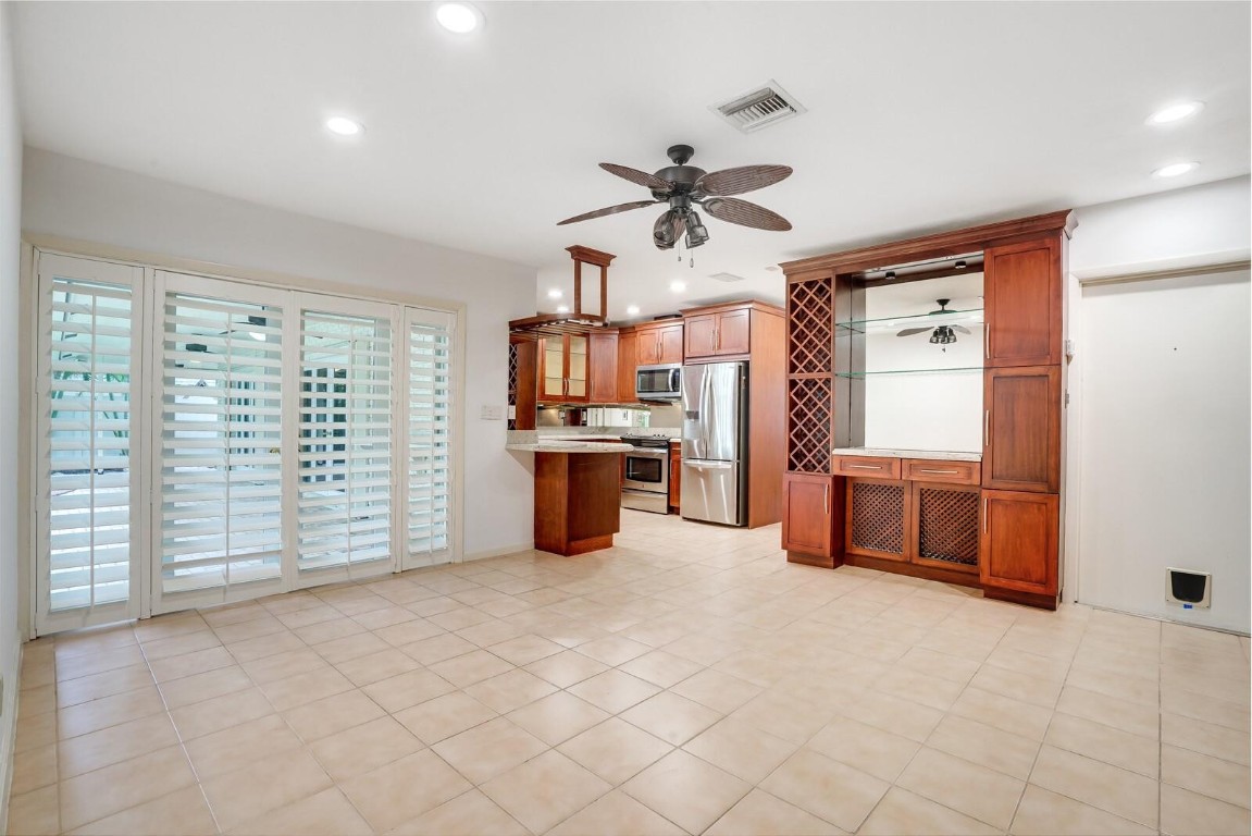 3721 NE 29th Lighthouse Point, FL 33064