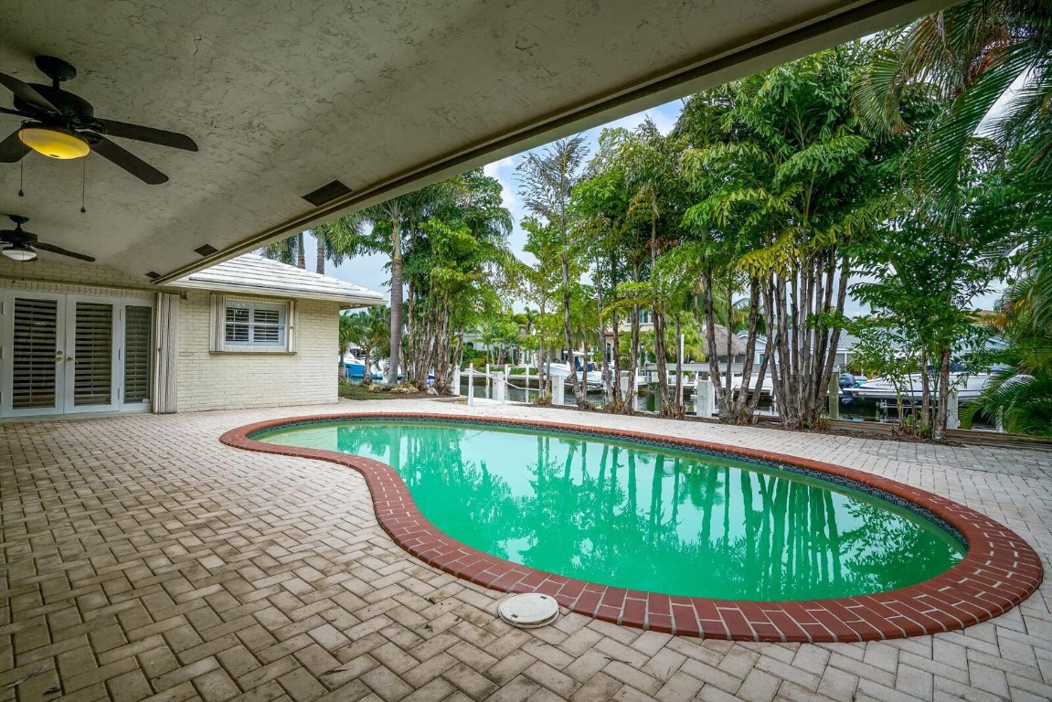 3721 NE 29th Lighthouse Point, FL 33064