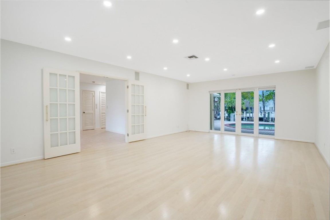 3721 NE 29th Lighthouse Point, FL 33064