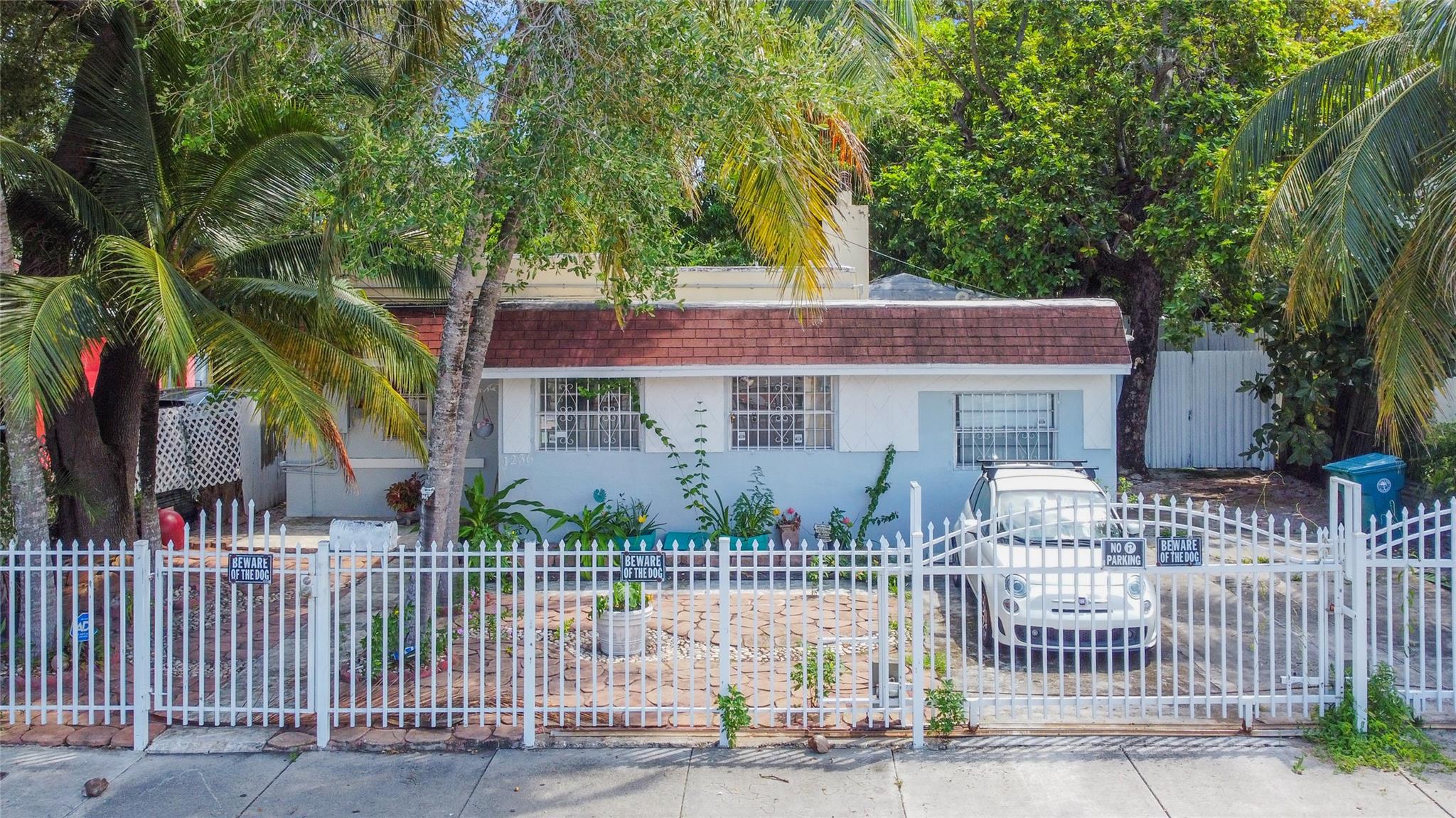 1236 NW 32nd St