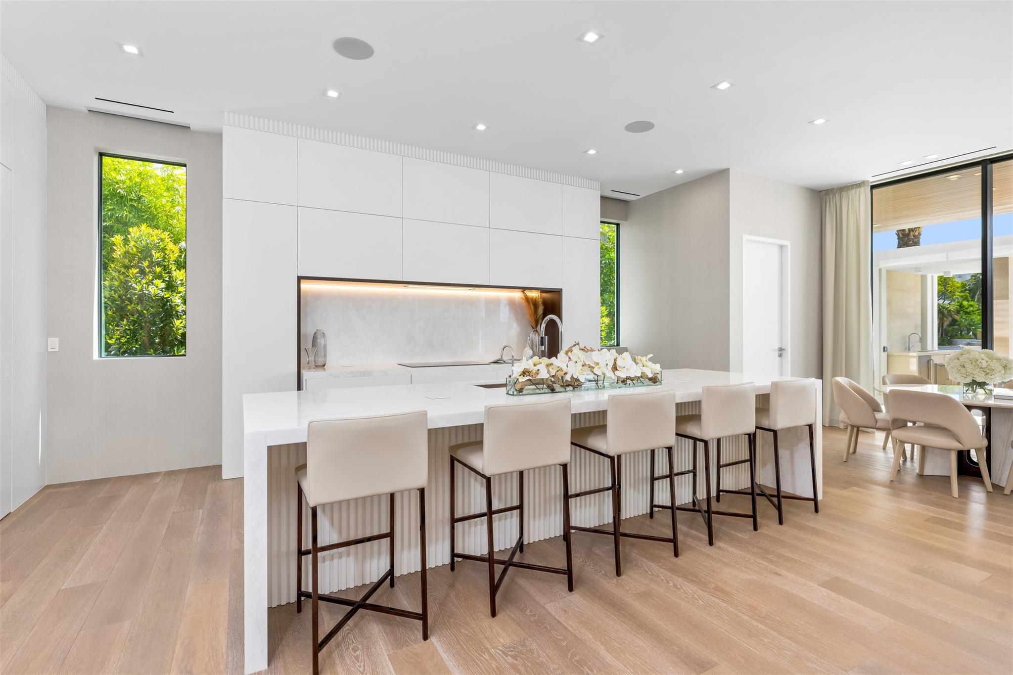 68 Isla Bahia Dr Fort Lauderdale, FL 33316