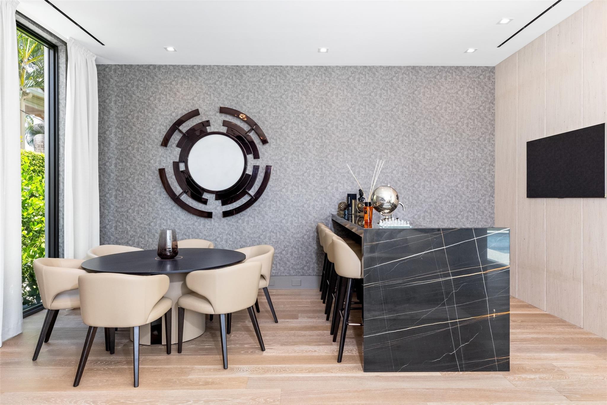 68 Isla Bahia Dr Fort Lauderdale, FL 33316