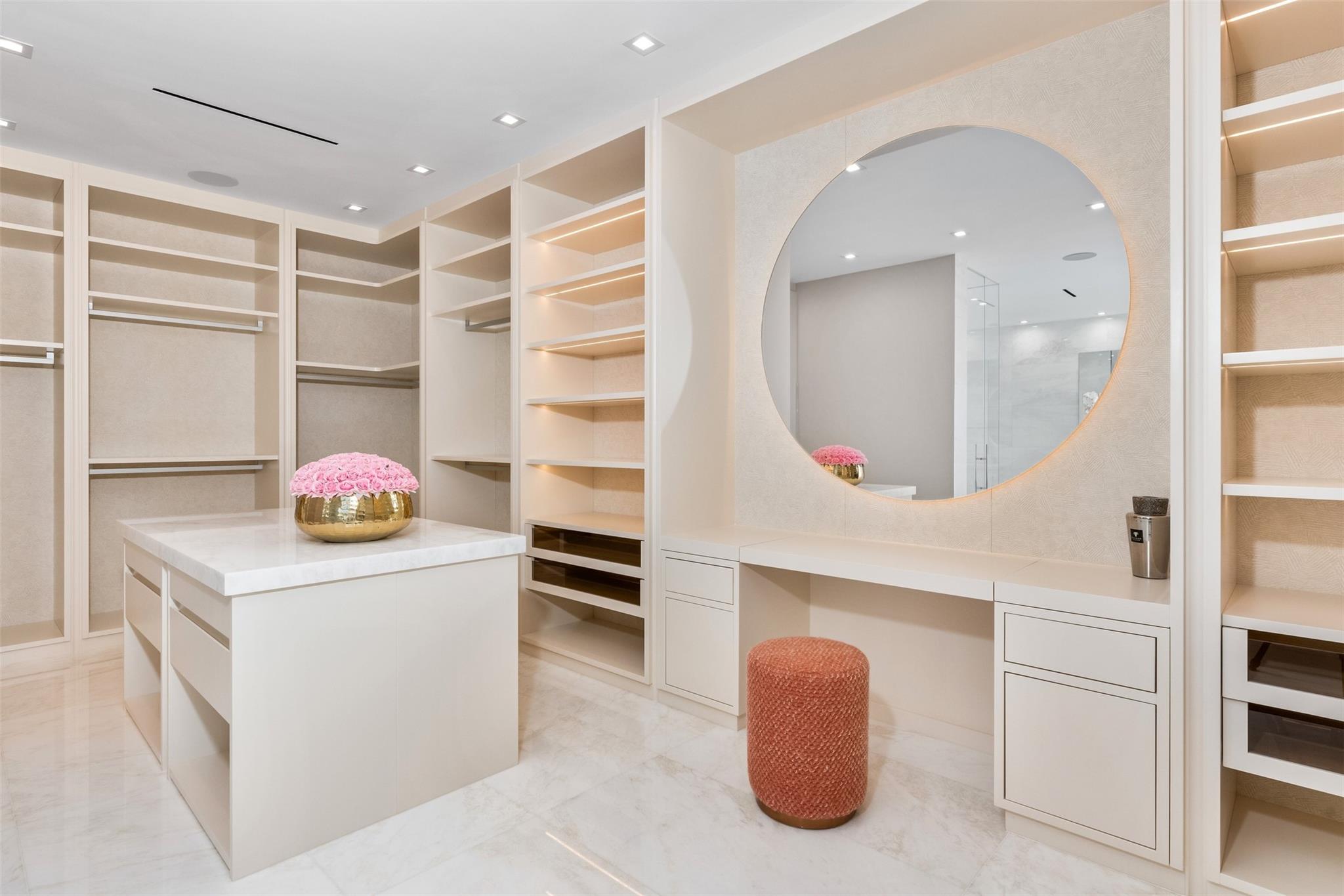 68 Isla Bahia Dr Fort Lauderdale, FL 33316