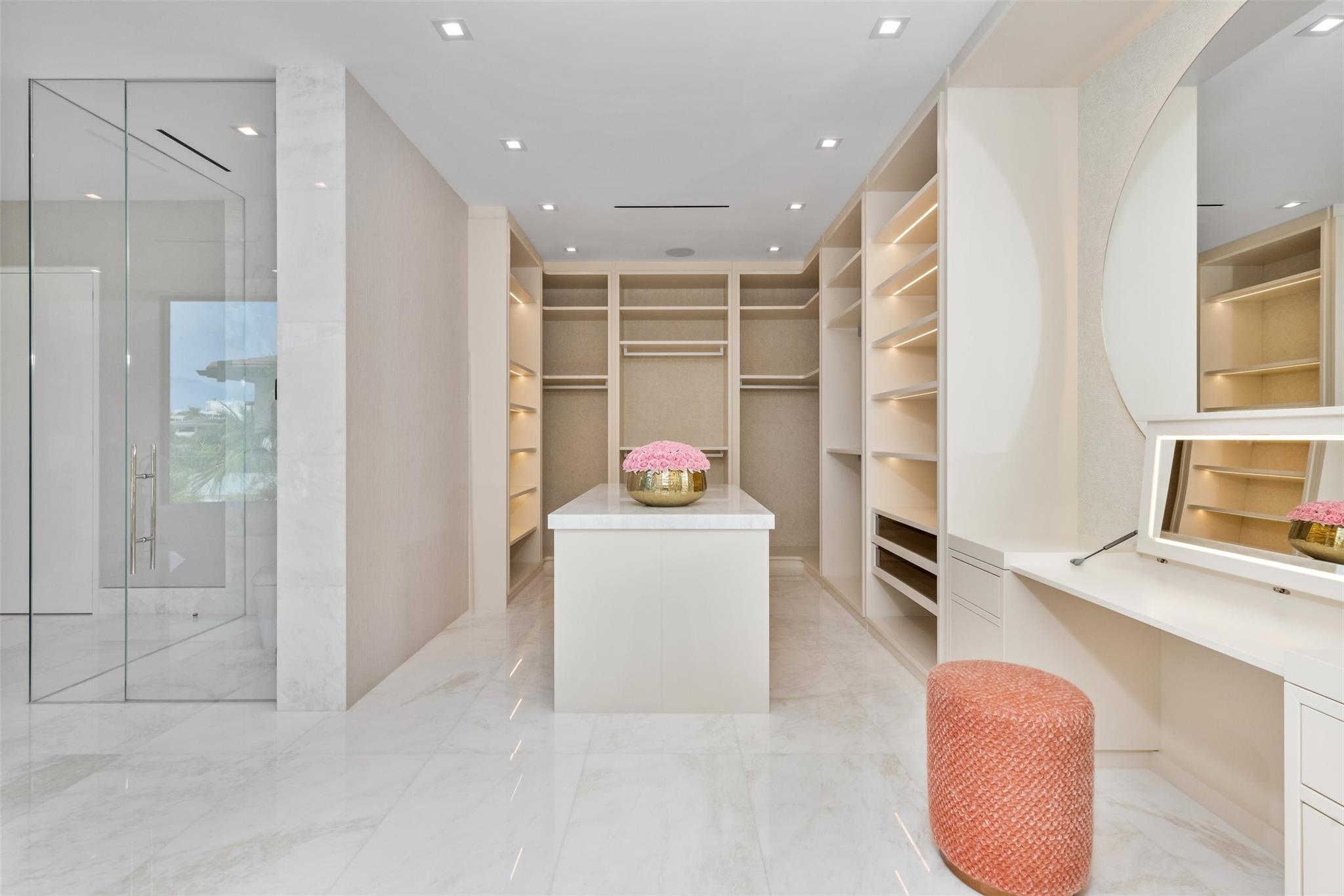 68 Isla Bahia Dr Fort Lauderdale, FL 33316