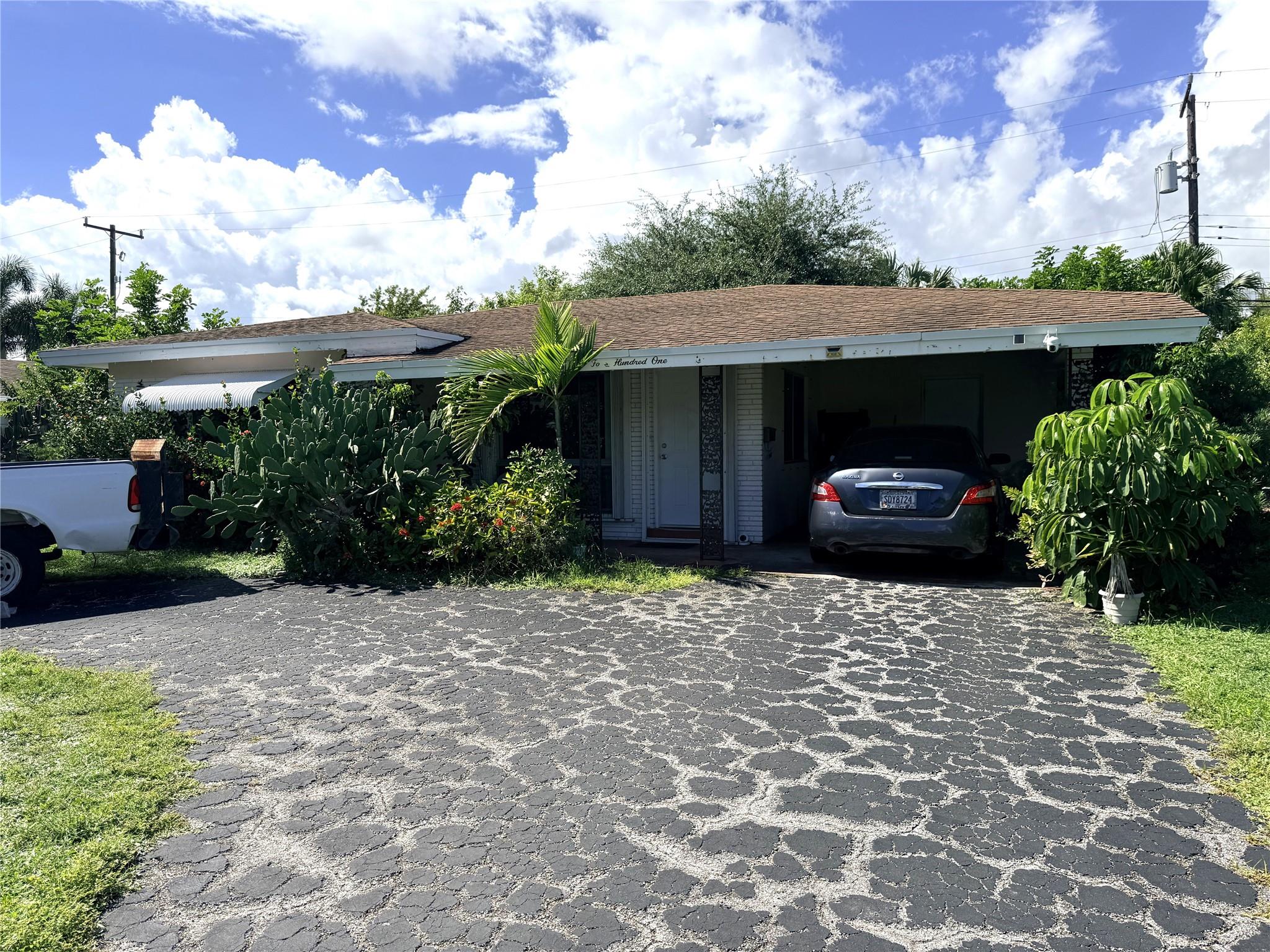 401 SE 1st Ave
