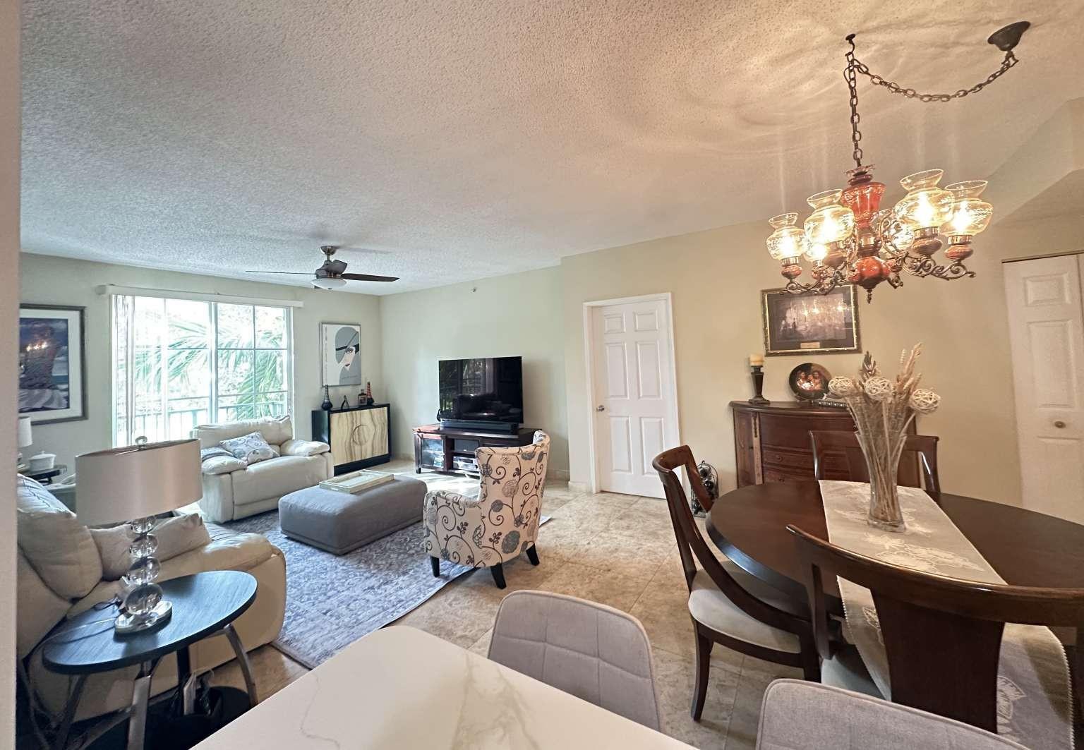 630 S Sapodilla Ave #215