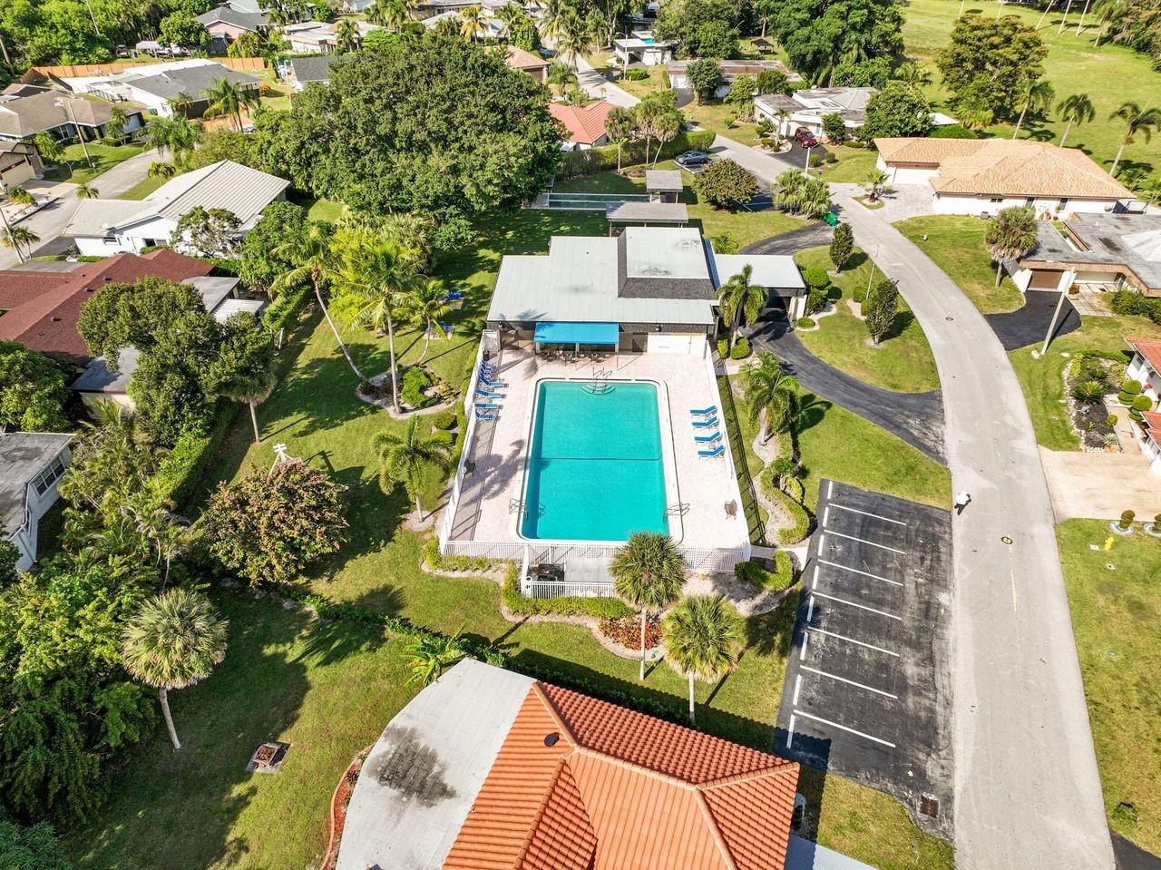 6207 Royal Poinciana Ln Tamarac, FL 33319