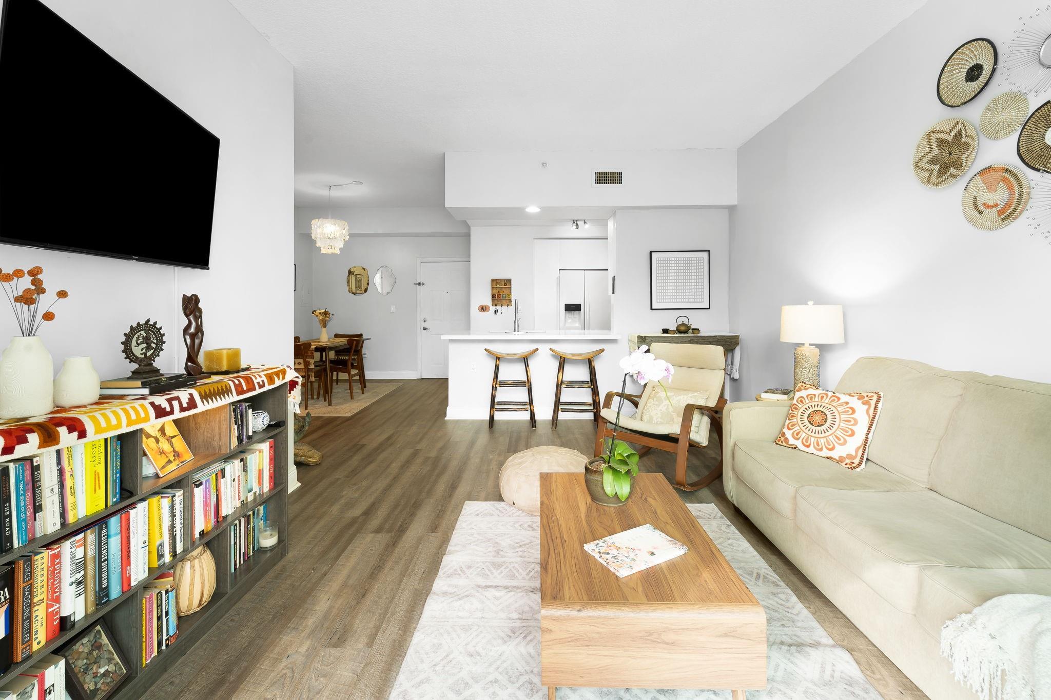 image 1800 Biscayne Plaza13