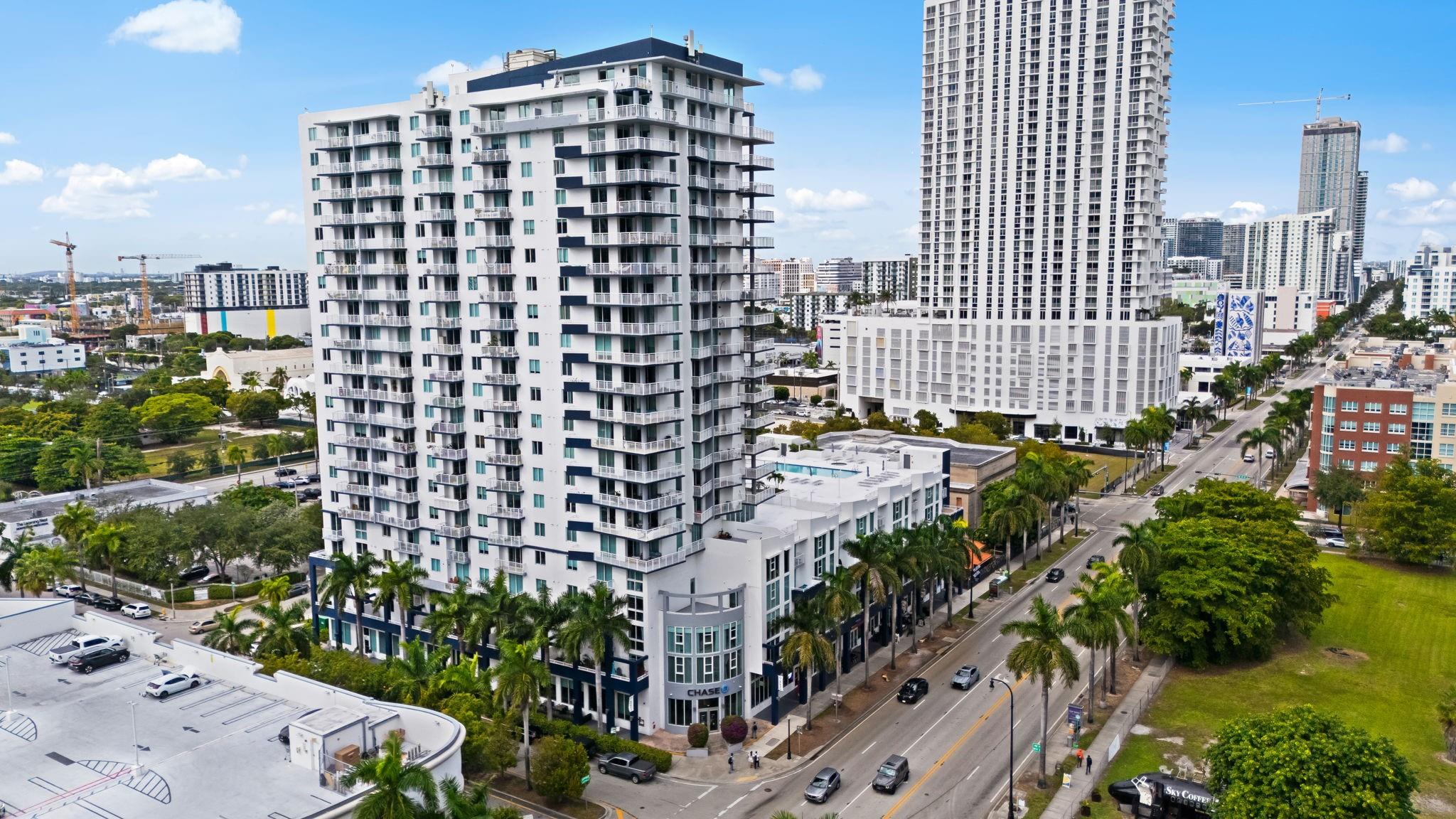 image 1800 Biscayne Plaza15