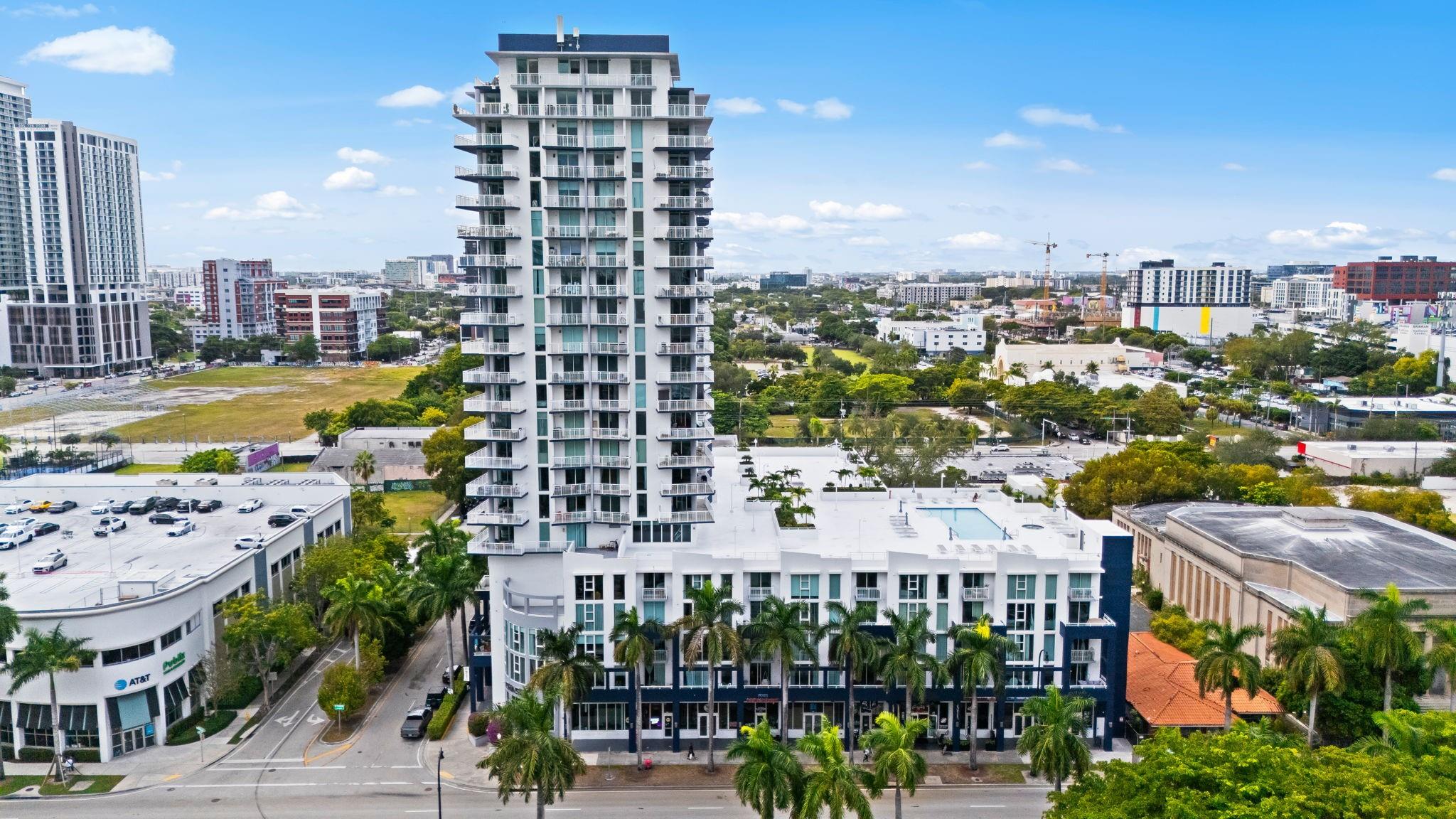 image 1800 Biscayne Plaza18