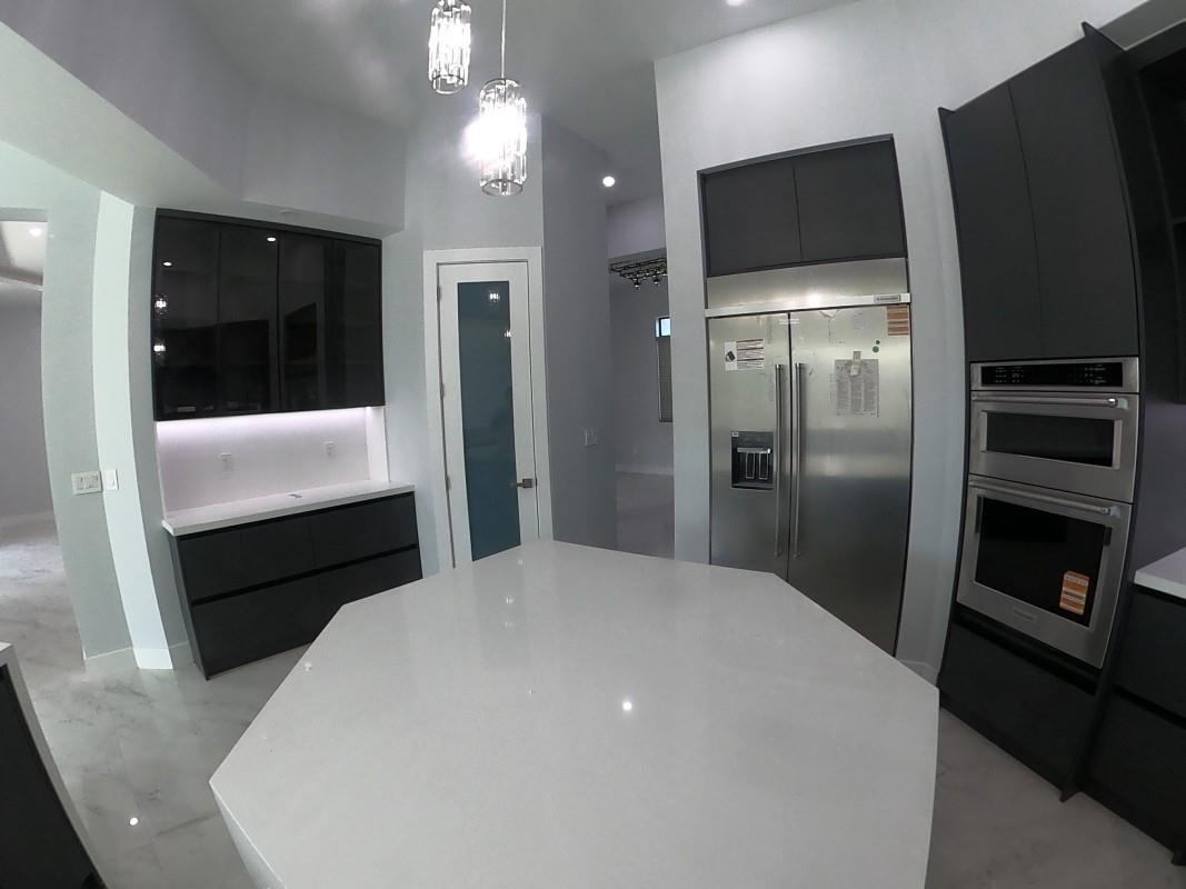 11000 SW 30th Ct Fort Lauderdale, FL 33328