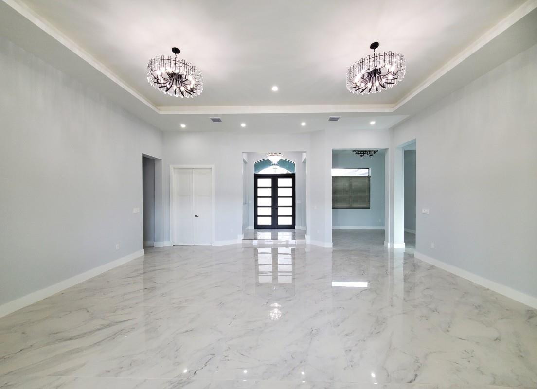 11000 SW 30th Ct Fort Lauderdale, FL 33328