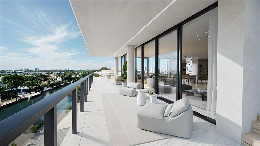 9700 W Bay Hbr #PH5 Bay Harbor Islands, FL 33154