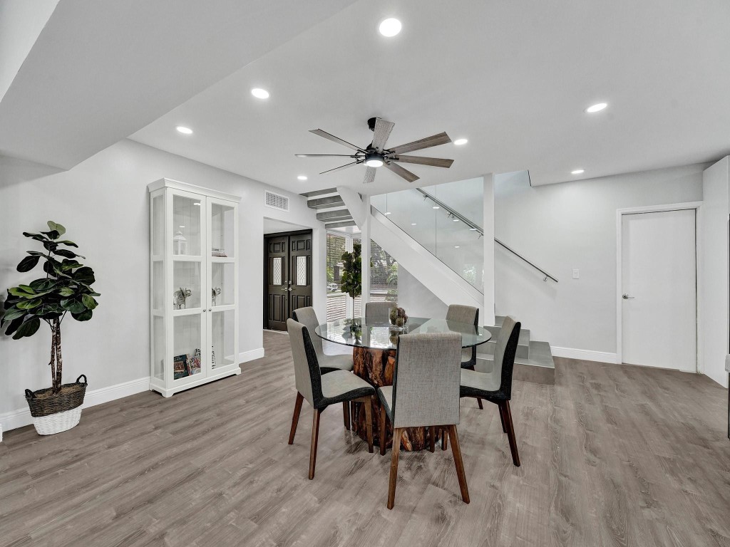 3261 Aqua Vis Pompano Beach, FL 33062