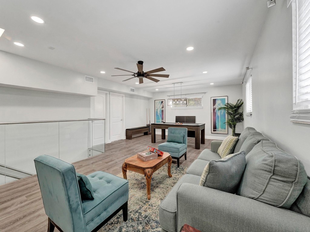 3261 Aqua Vis Pompano Beach, FL 33062