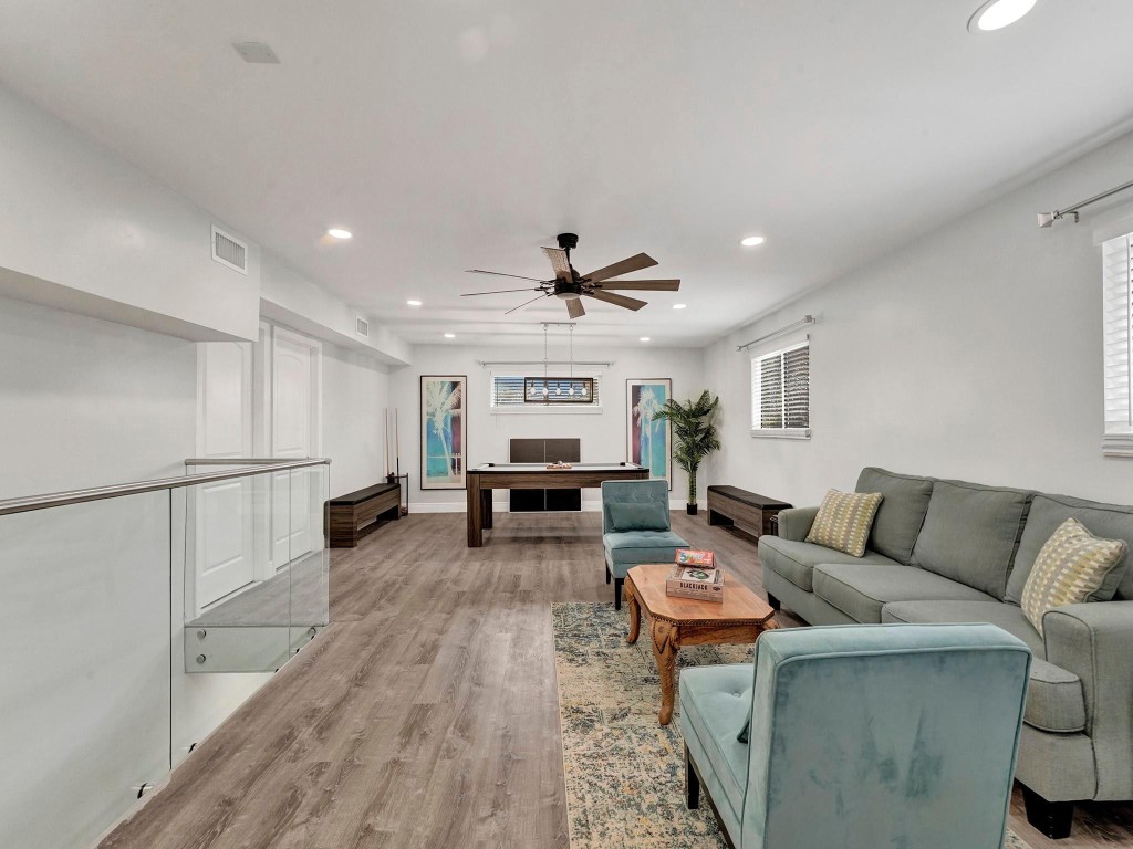 3261 Aqua Vis Pompano Beach, FL 33062