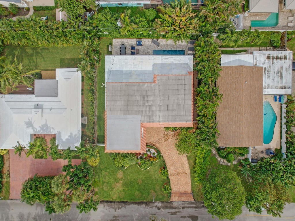 3261 Aqua Vis Pompano Beach, FL 33062