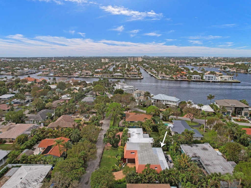 3261 Aqua Vis Pompano Beach, FL 33062