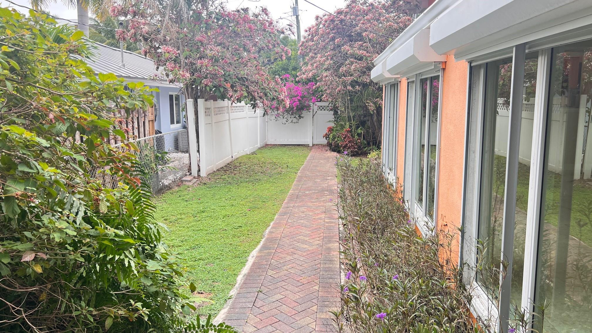 3100 NE 21st Fort Lauderdale, FL 33305