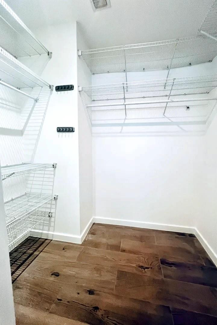 3037 S Elizabeth #3037 Miami, FL 33133