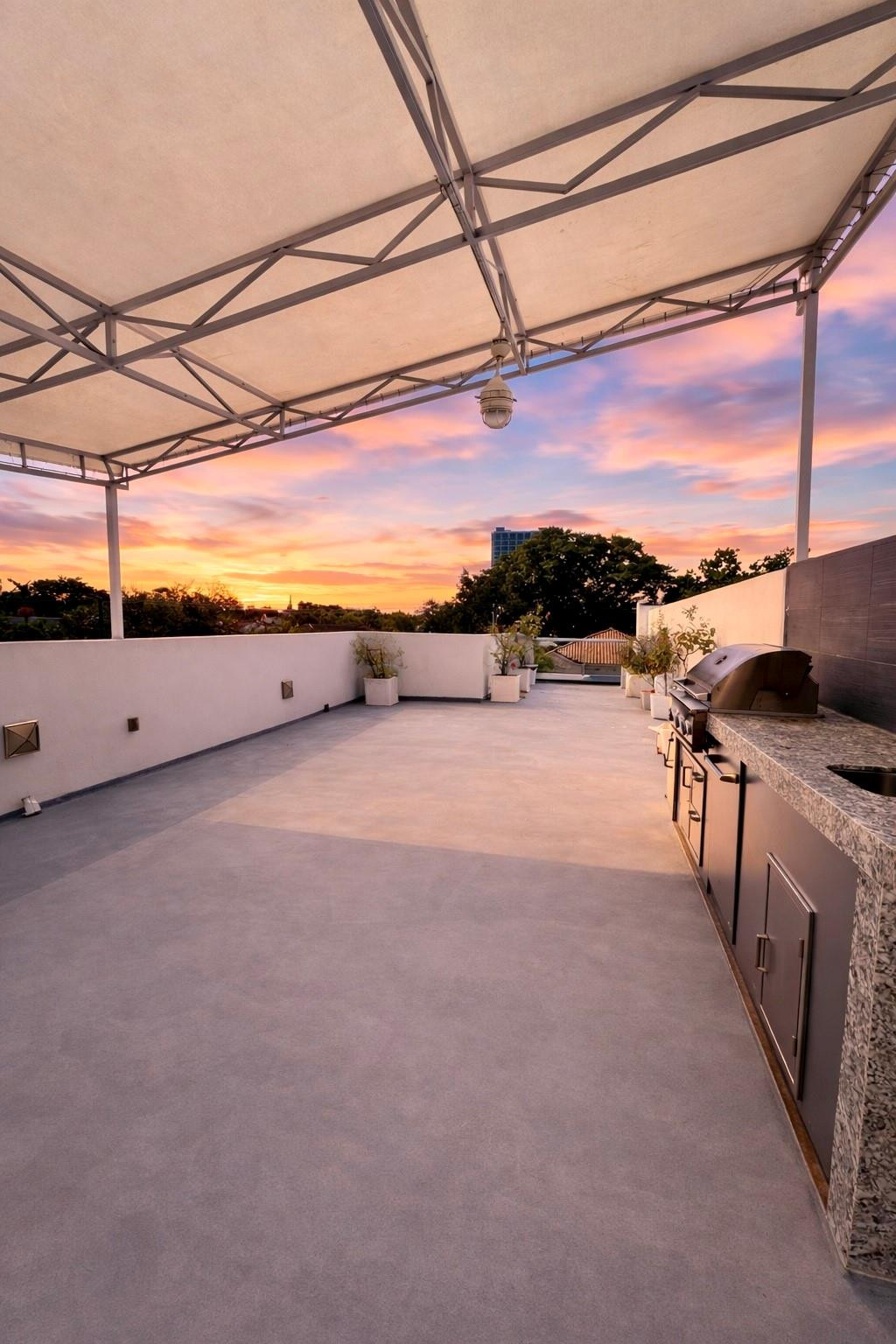 3037 S Elizabeth #3037 Miami, FL 33133