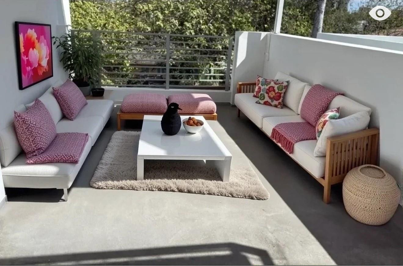 3037 S Elizabeth #3037 Miami, FL 33133