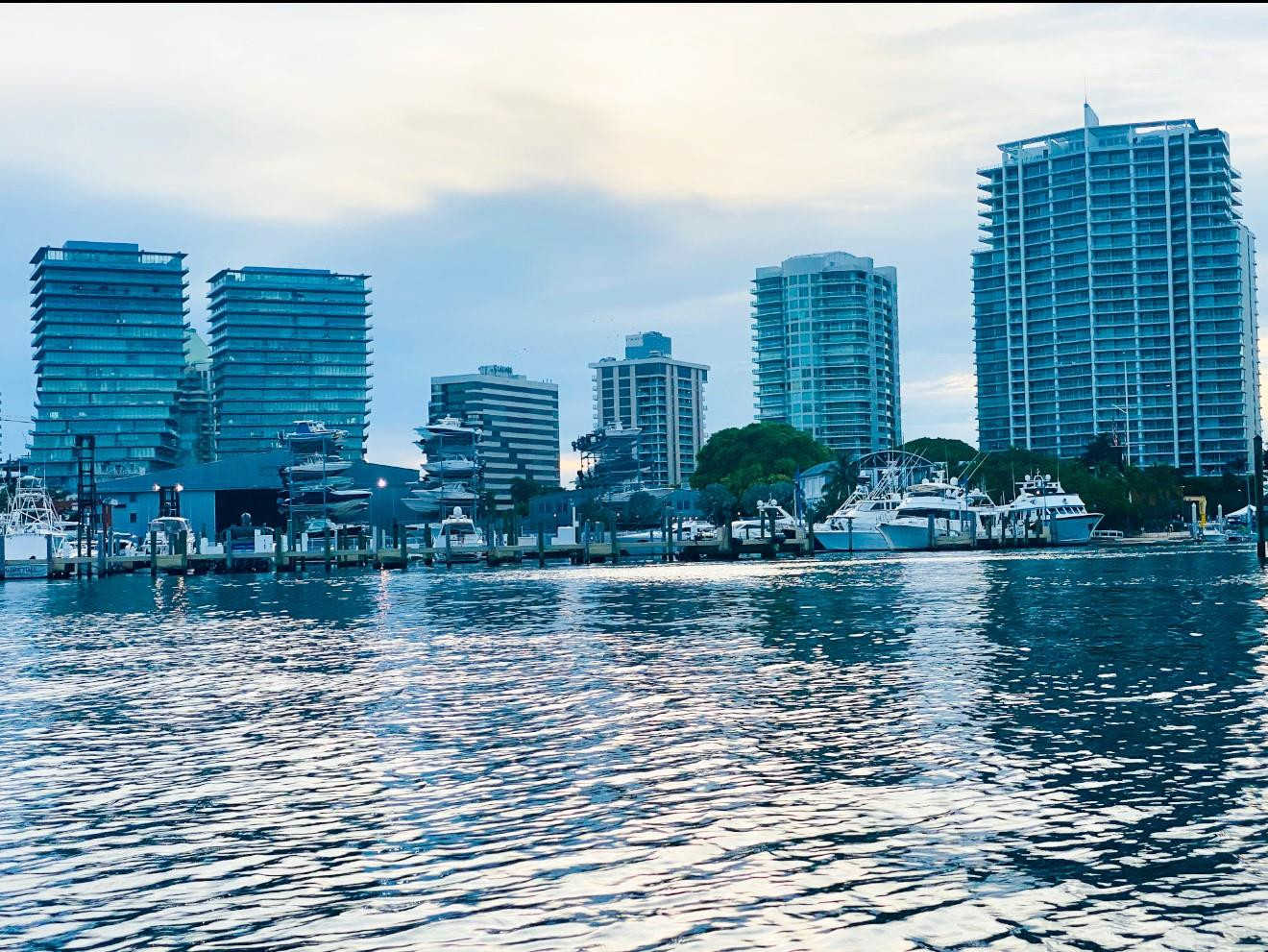 3037 S Elizabeth #3037 Miami, FL 33133