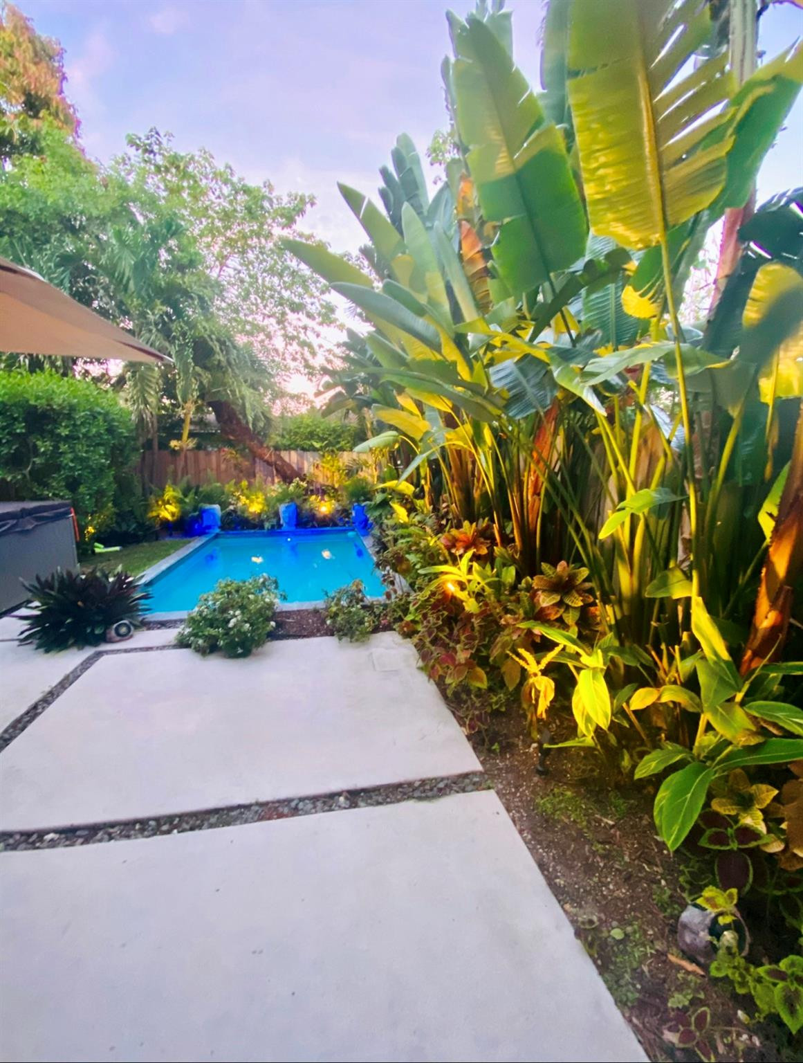 3037 S Elizabeth #3037 Miami, FL 33133