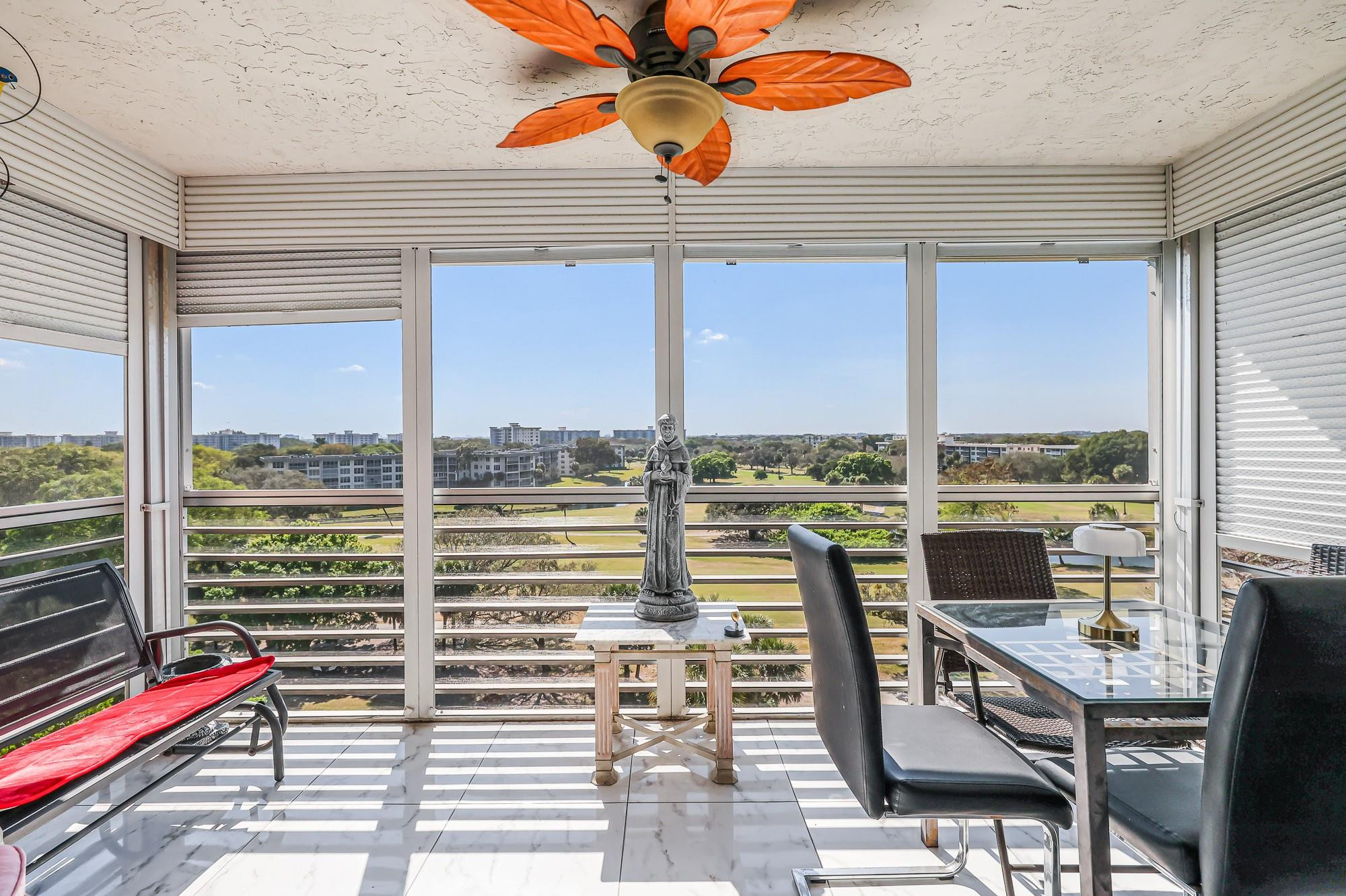 3520 Oaks #809 Pompano Beach, FL 33069