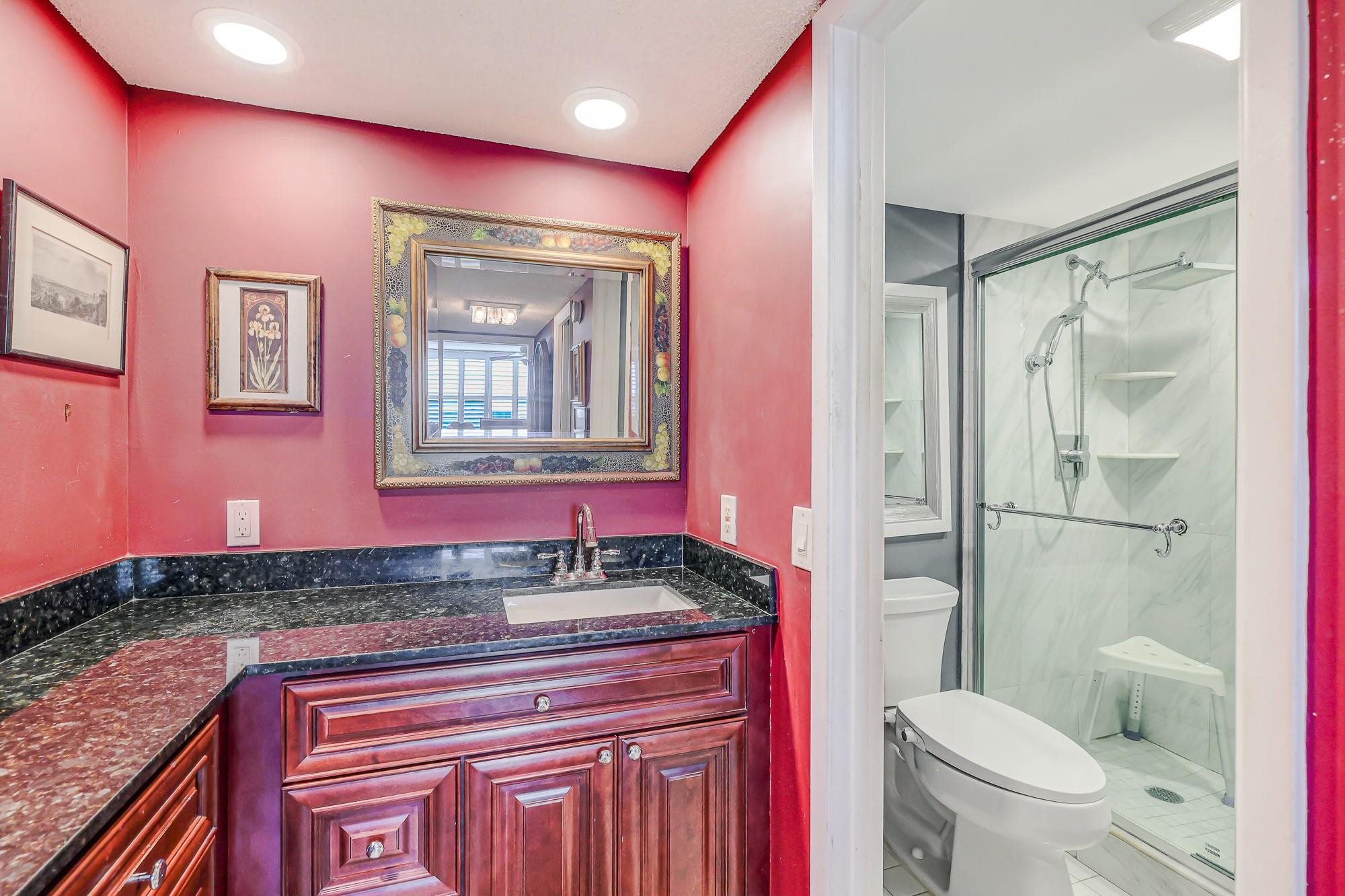 3520 Oaks #809 Pompano Beach, FL 33069