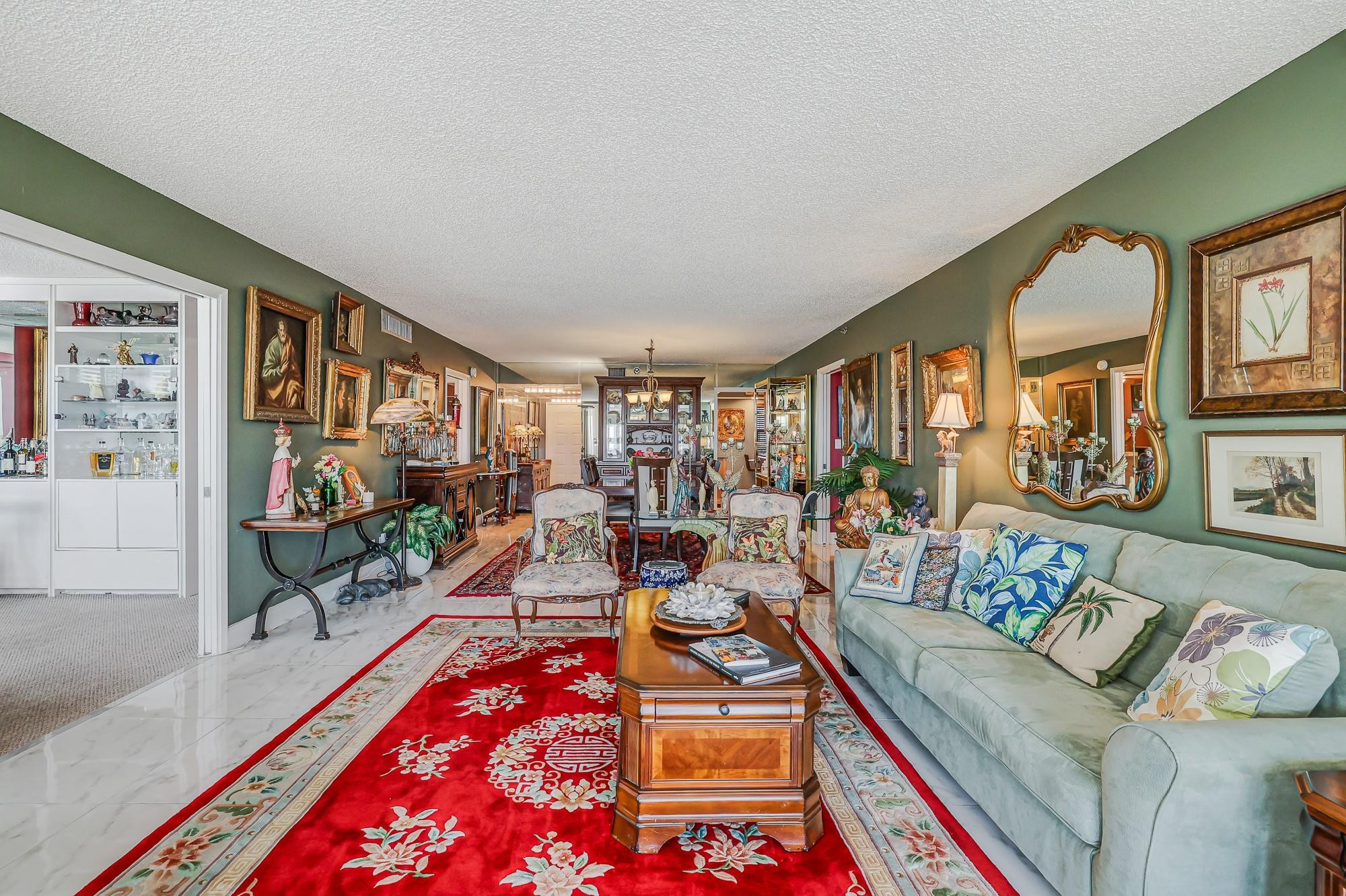 3520 Oaks #809 Pompano Beach, FL 33069