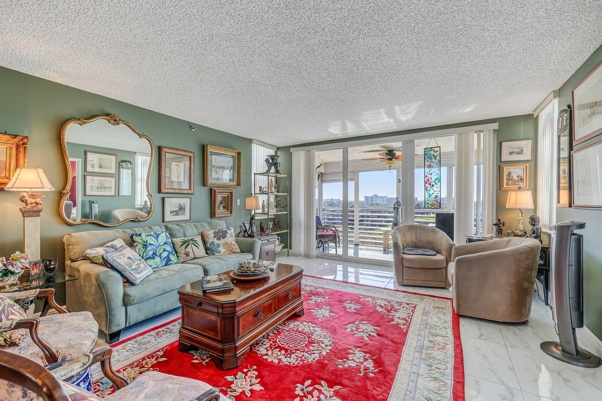 3520 Oaks #809 Pompano Beach, FL 33069