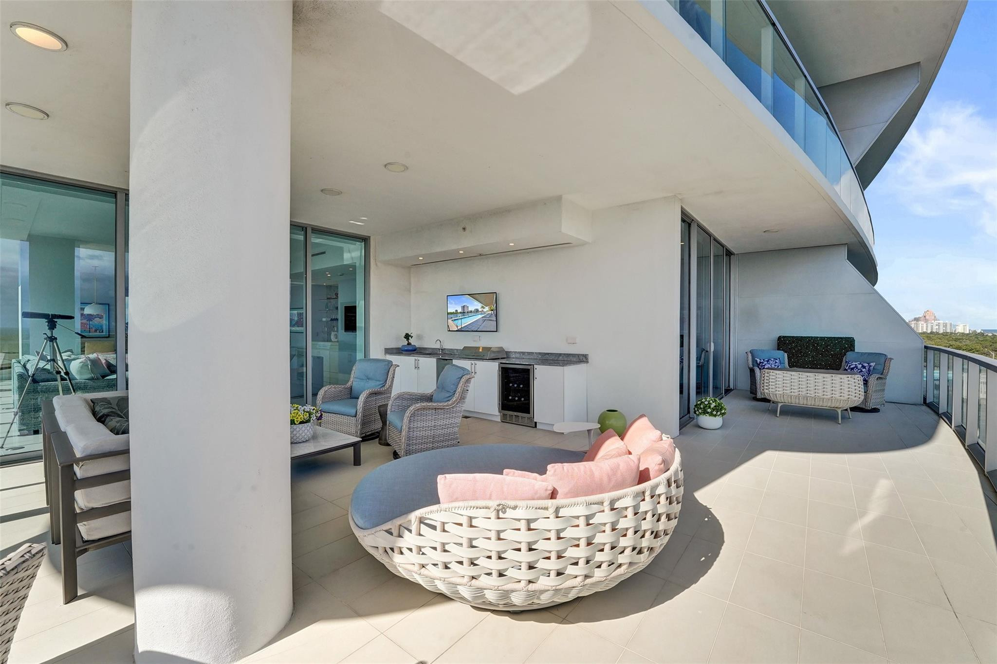 920 Intracoastal #1003 Fort Lauderdale, FL 33304