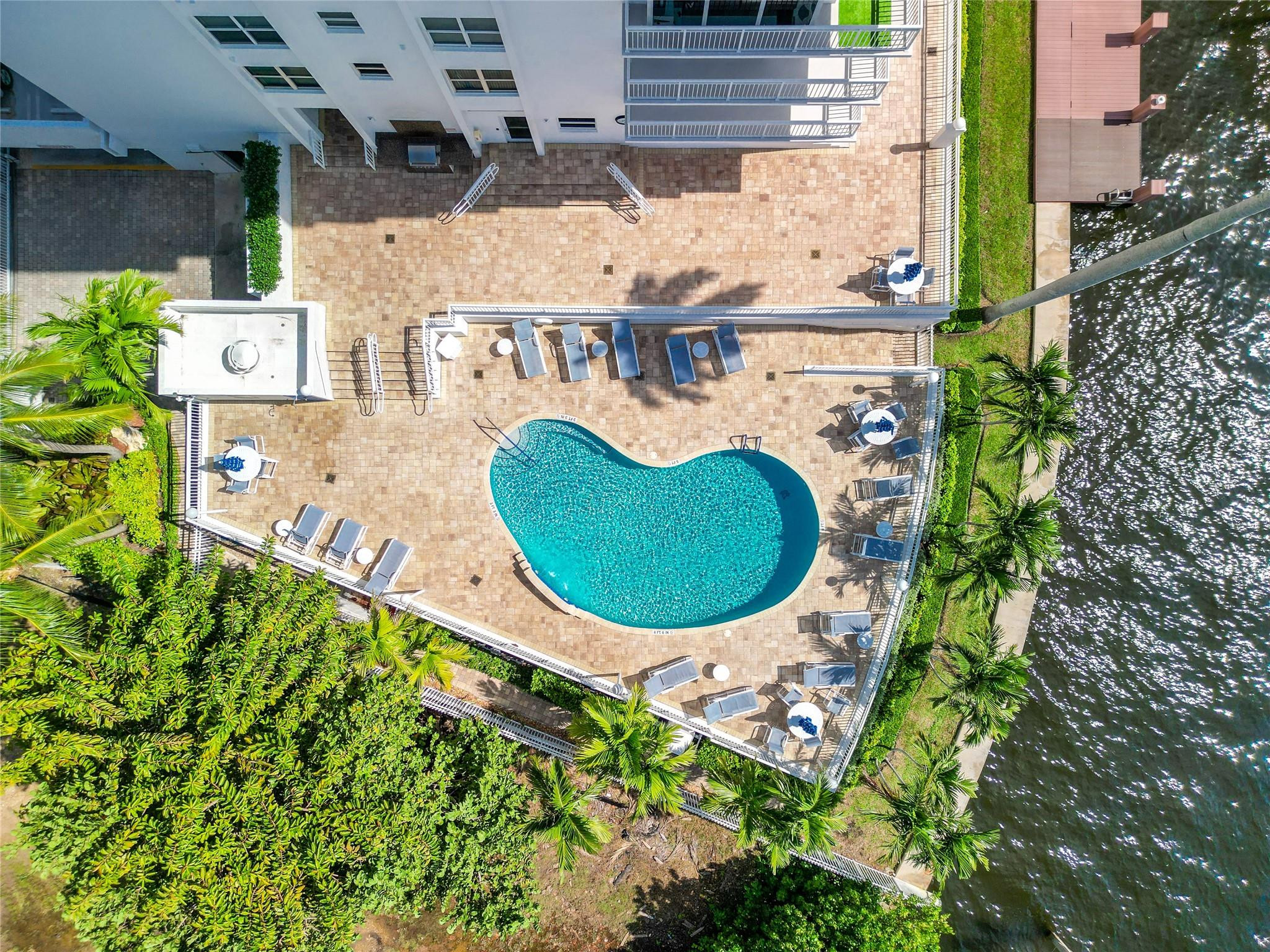 511 Bayshore #904 Fort Lauderdale, FL 33304