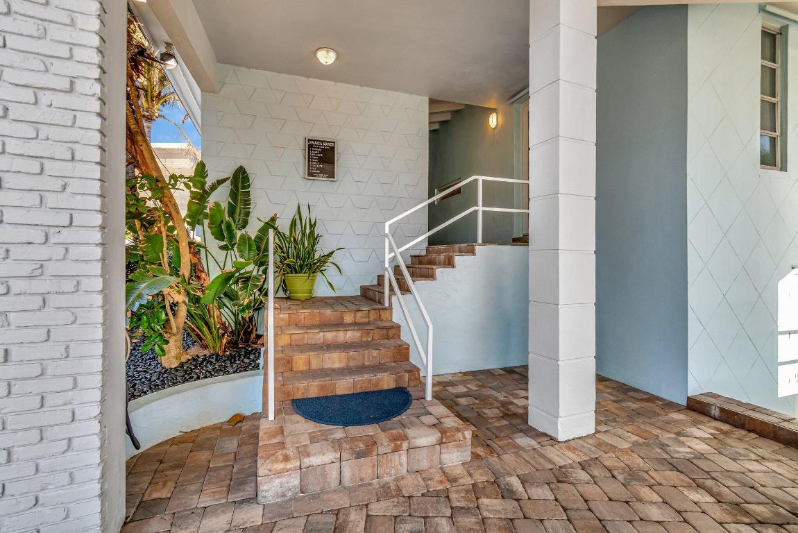 2711 S Ocean 0020th #2 Highland Beach, FL 33487