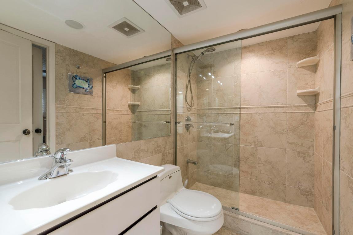 Undisclosed Address South Palm Beach, FL 33480