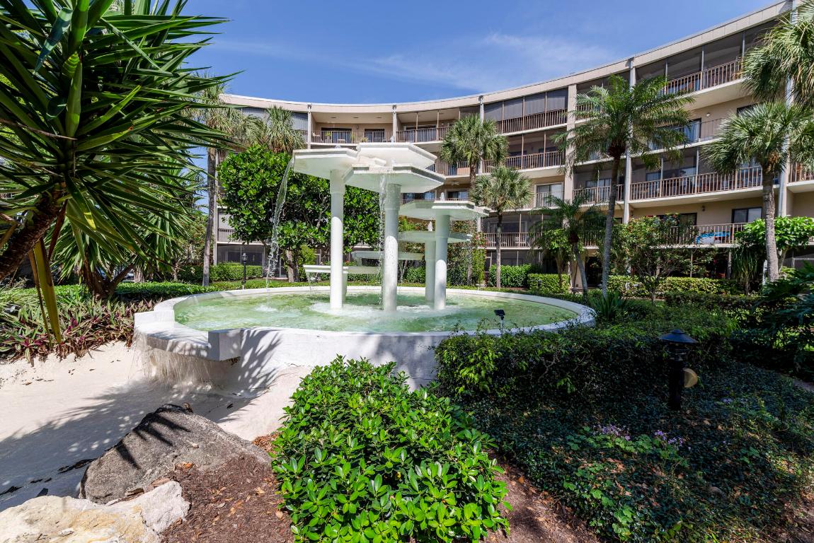 Undisclosed Address South Palm Beach, FL 33480