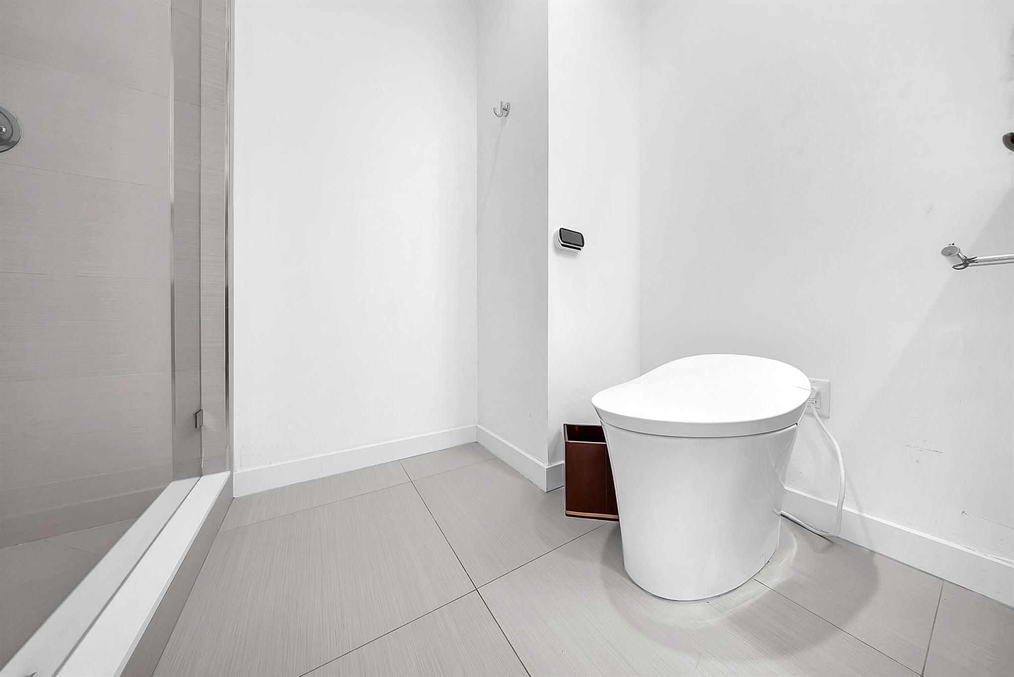 51 Se 19th Ave #303 Deerfield Beach, FL 33441