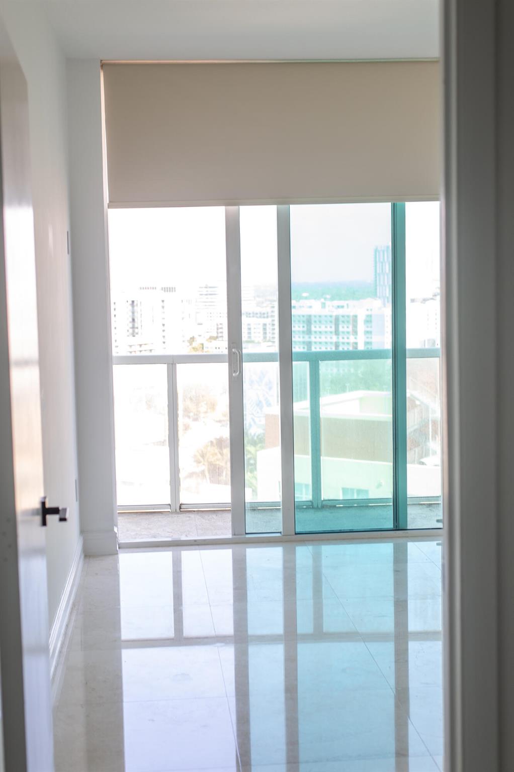 image Quantum On The Bay Condo16