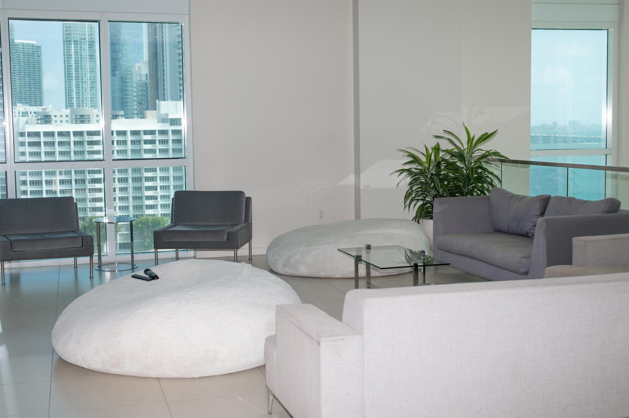 image Quantum On The Bay Condo39