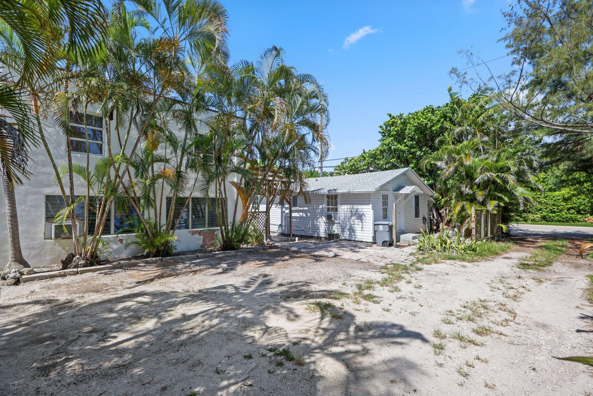 4621 N Ocean Blvd Boynton Beach, FL 33435