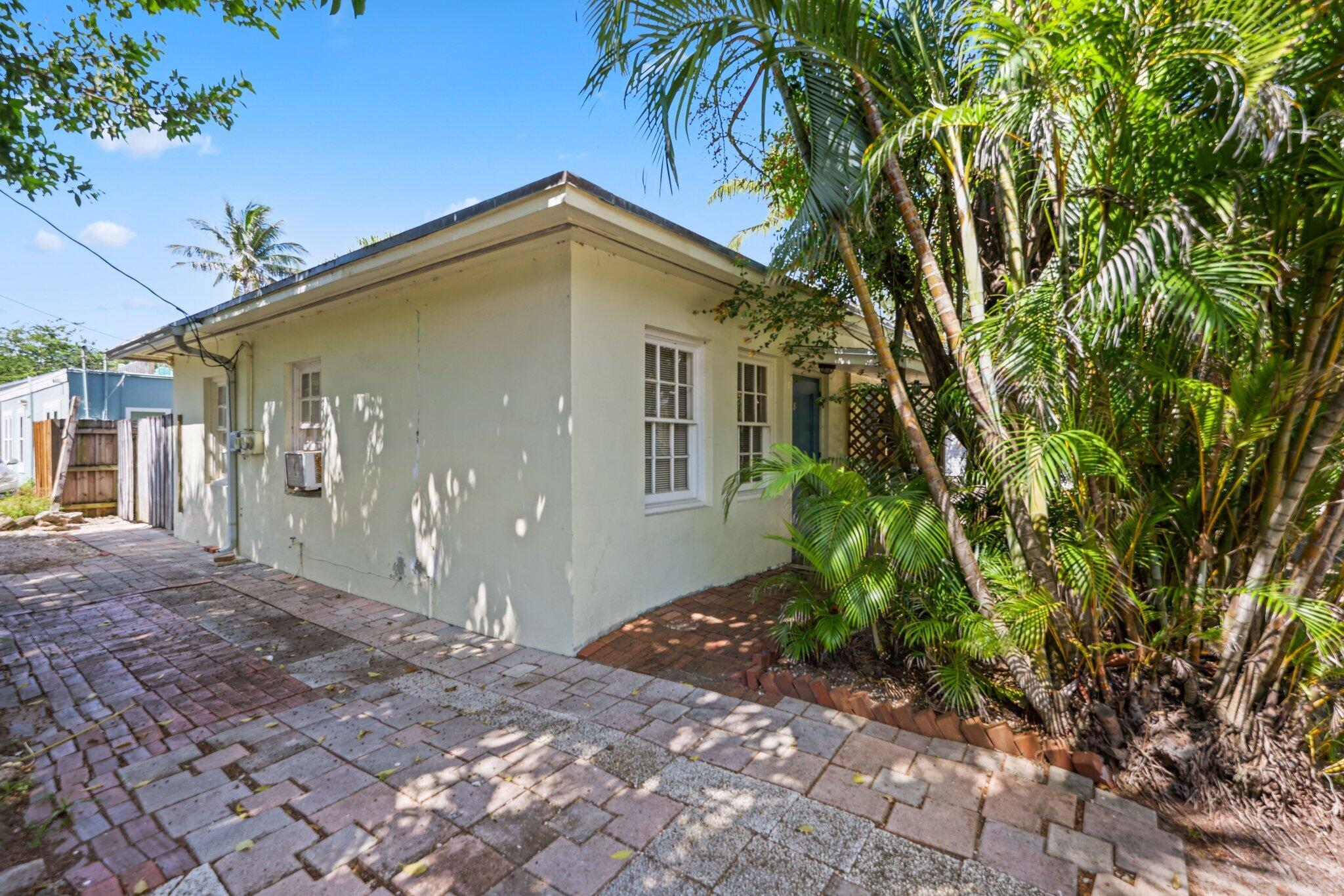 4621 N Ocean Blvd Boynton Beach, FL 33435