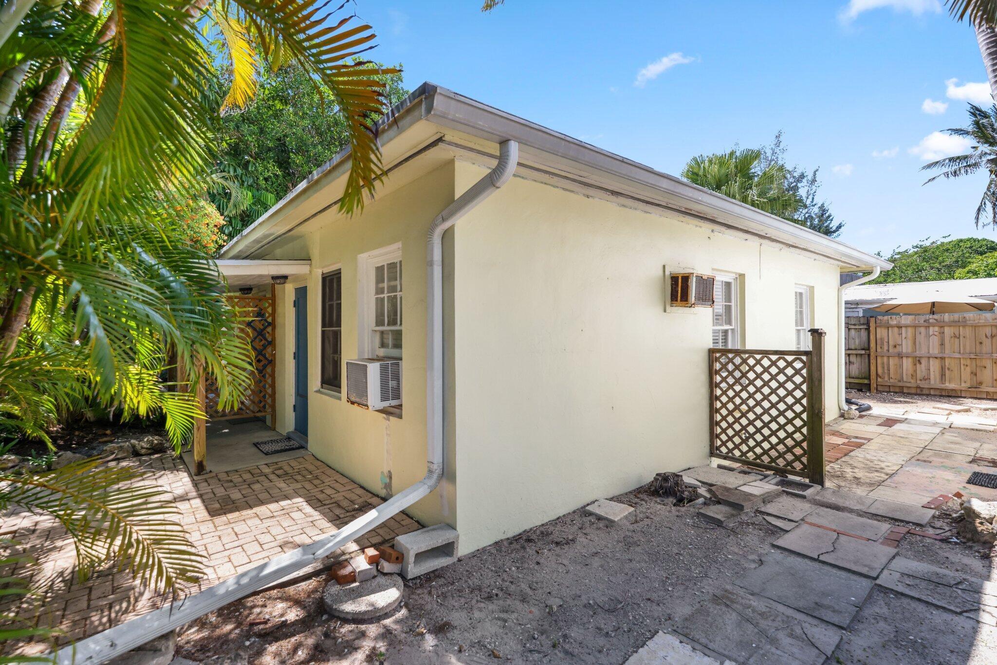 4621 N Ocean Blvd Boynton Beach, FL 33435