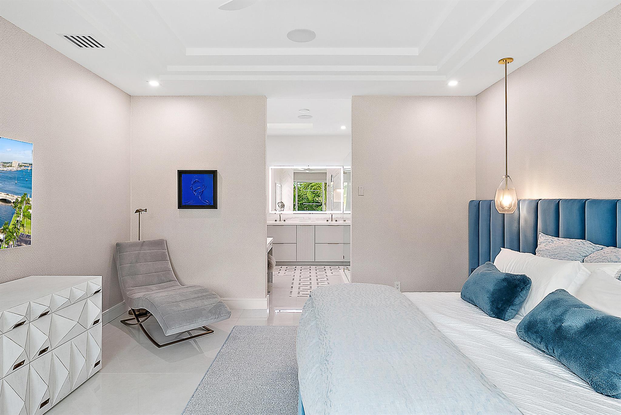 134 Golf Vlg Blvd Jupiter, FL 33458