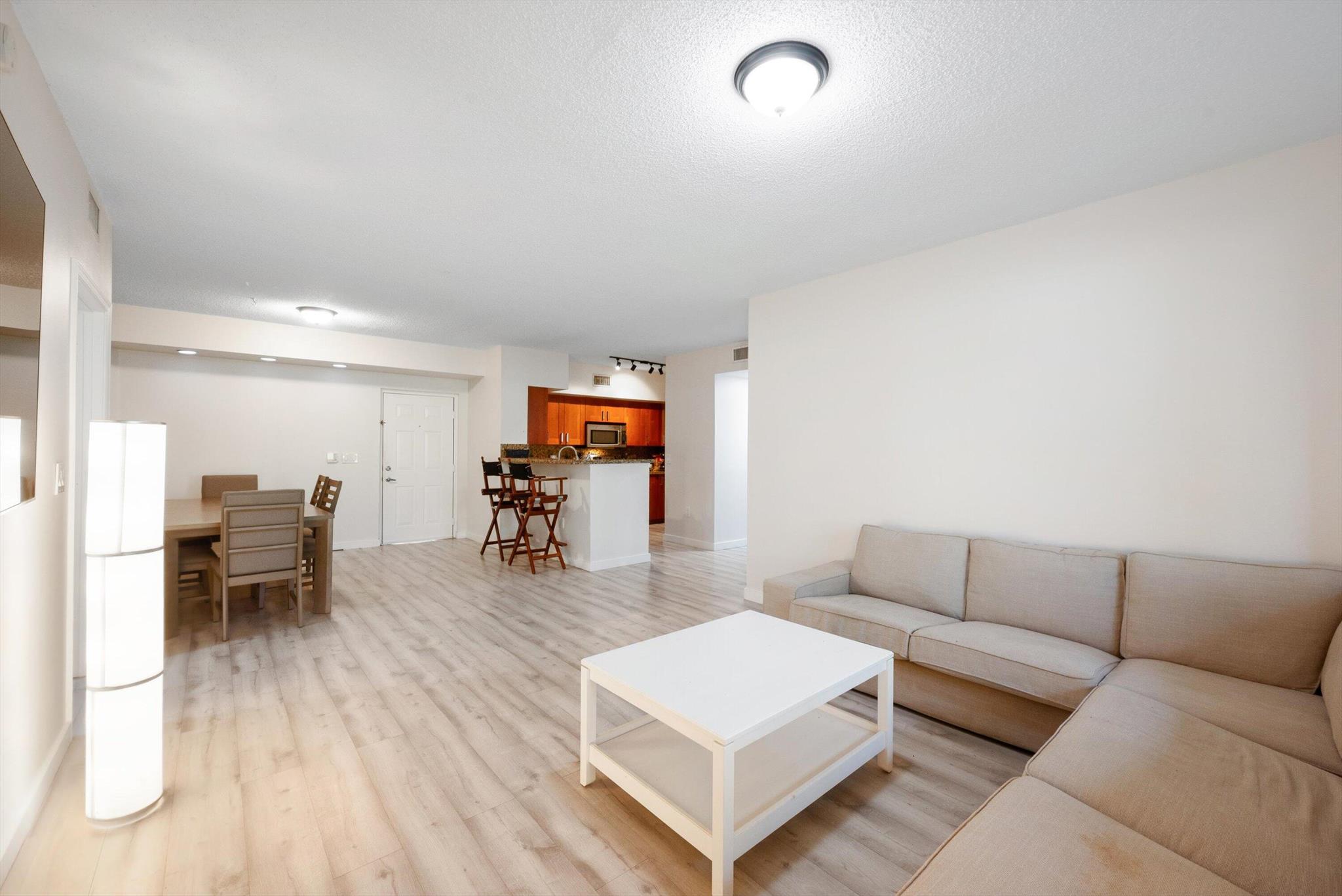 11760 St Andrews Pl #102