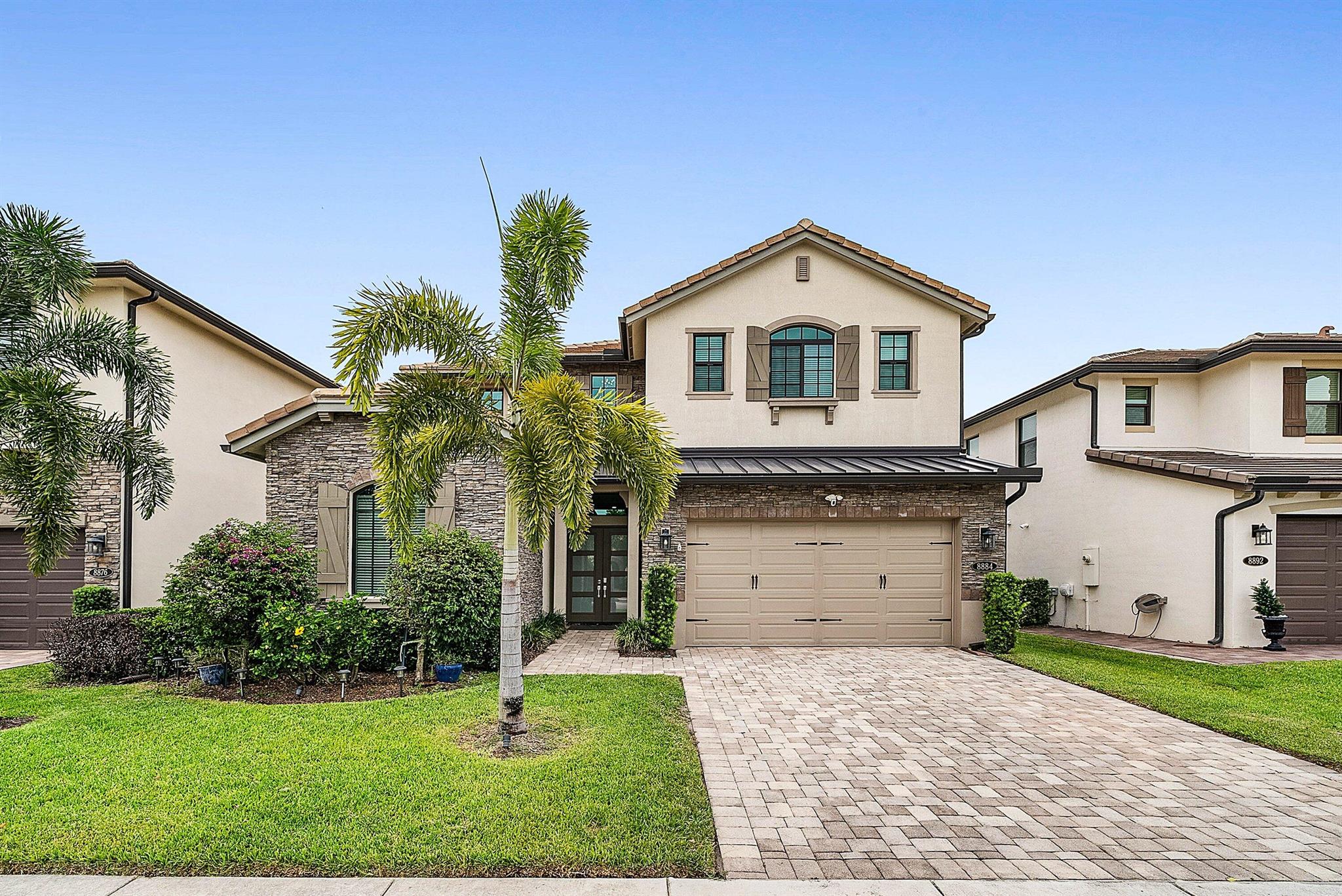 8884 Grand Prix Ln