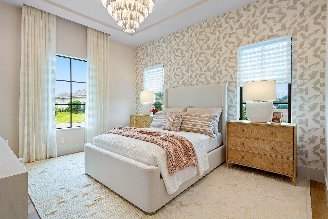 2912 Bluewater Cv Gulfstream, FL 33483